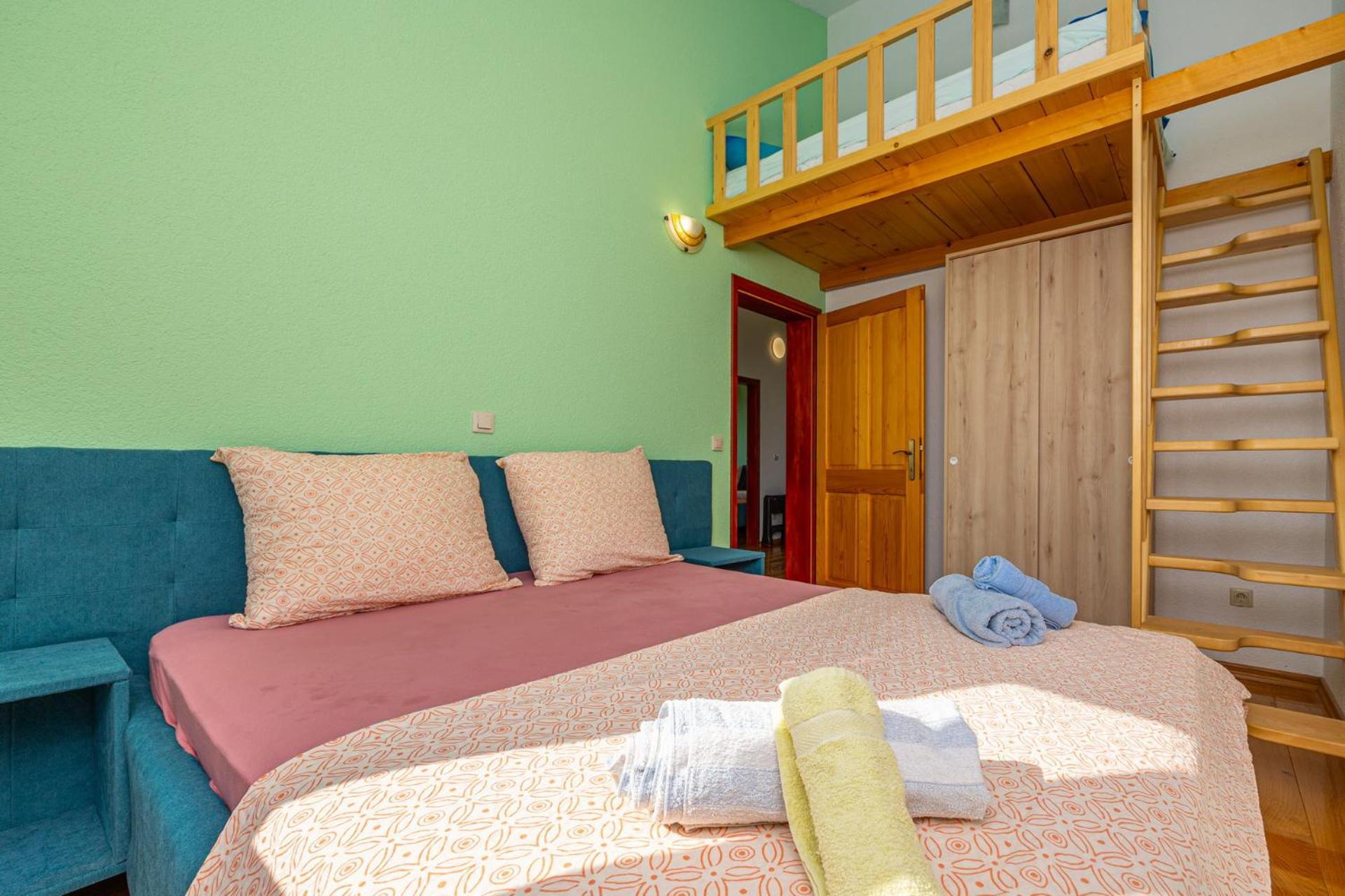 Apartments Francoise ซริกเวนิซา ภายนอก รูปภาพ